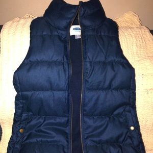 Women’s size XS Old Navy vest (never worn)